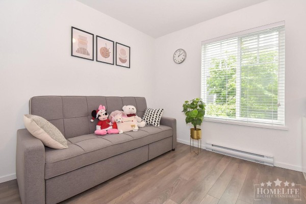 39 15850 85 Avenue, Surrey, BC V4N6W2 Photo 4