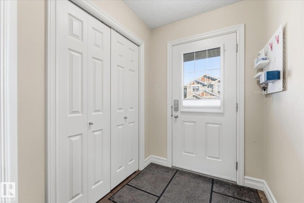 Primary Bedroom - #39 219 Charlotte Wy, Sherwood Park, AB T8H0T3 Photo 5