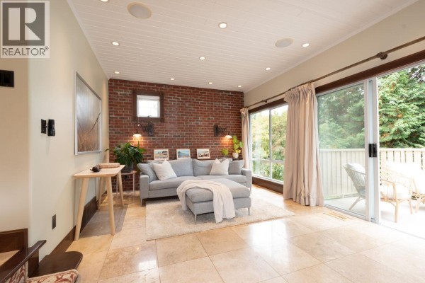 39 3939 Indian River Drive, North Vancouver