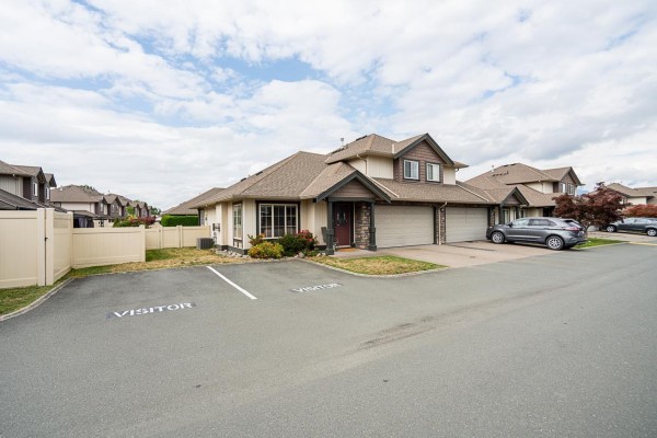 Living room - 39 6450 Blackwood Lane, Sardis South, Chilliwack, BC V2R5Z3 Photo 2