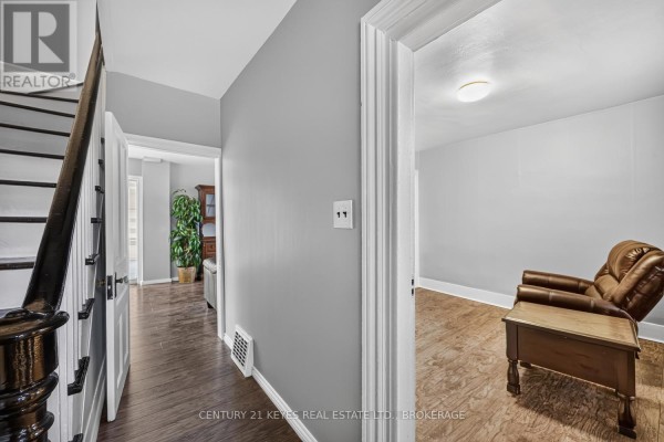 Bathroom - 39 Amy Street, Brockville, ON K6V1V9 Photo 4