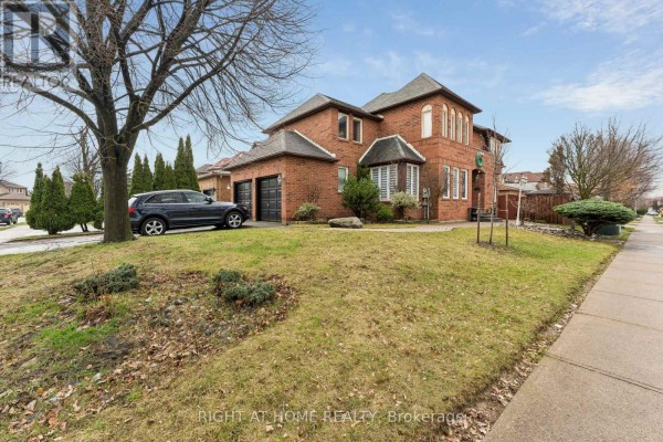 39 Banner Road, Brampton, ON, photo 2