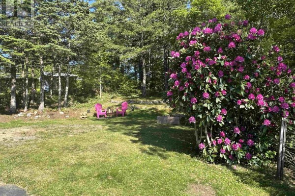 39 Barss Street, Liverpool, NS, photo 2
