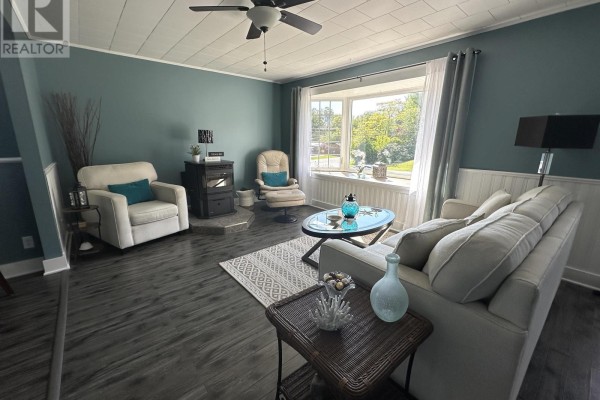 39 Barss Street, Liverpool, NS, photo 3