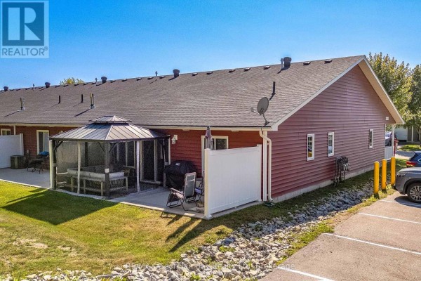 39 Chamberlain Crescent, Penetanguishene, ON, photo 2