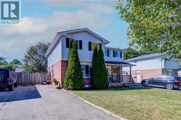 Recreation room - 39 Connelly Drive, Kitchener, ON N2N2T7 Photo 3