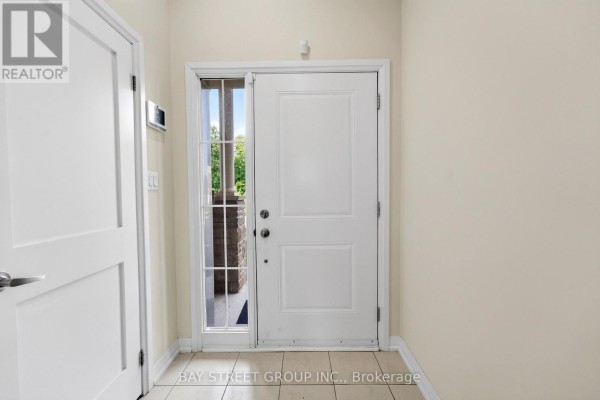 Family room - 39 Coote Court, Ajax, ON L1T0P5 Photo 5