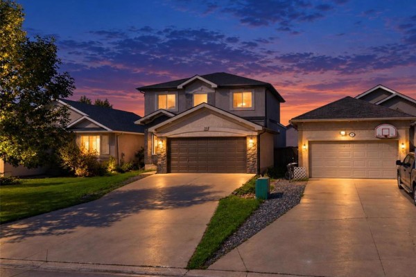 Loft - 39 Craigmohr Drive, Winnipeg, MB R3T6A5 Photo 2