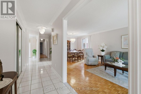Dining room - 39 Dante Court, Vaughan, ON L4L7V5 Photo 5