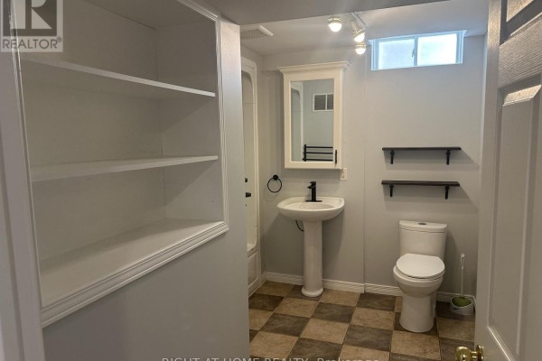Basement - 39 Distin Drive, Hamilton Photo 5