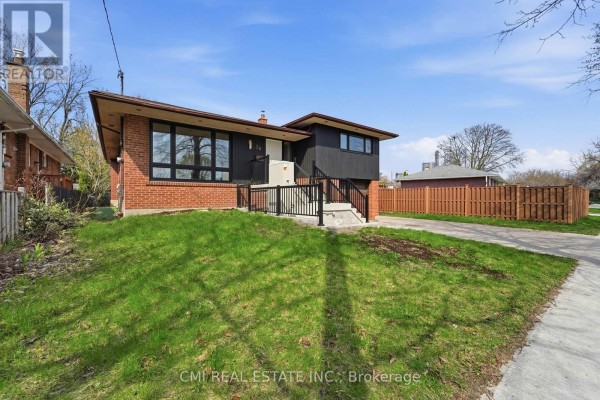 Dining room - 39 Earlton Road, Toronto, ON M1T2R4 Photo 4