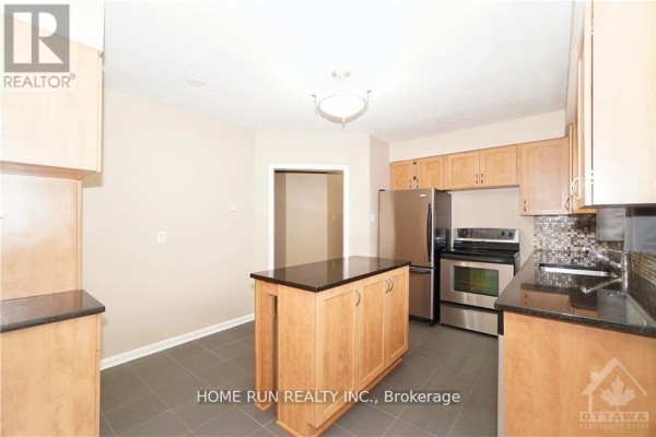 Dining room - 39 Epworth Avenue, Ottawa, ON K2G2L8 Photo 4