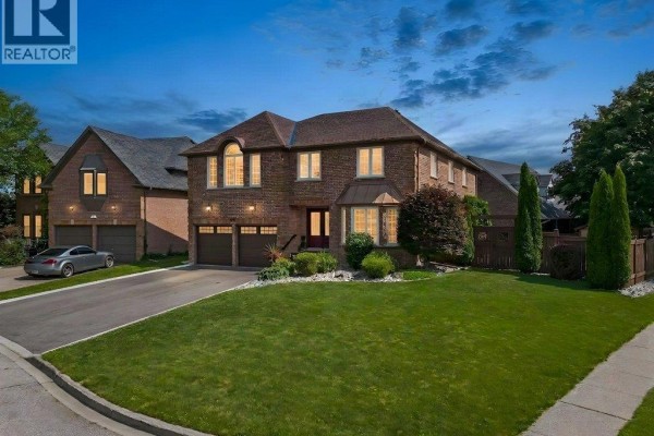 39 Falcon Court, Cambridge, ON, photo 2