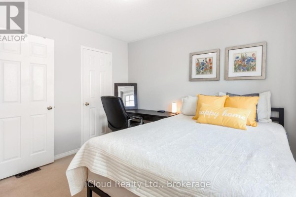 39 Flurry Circle, Brampton, ON, photo 2
