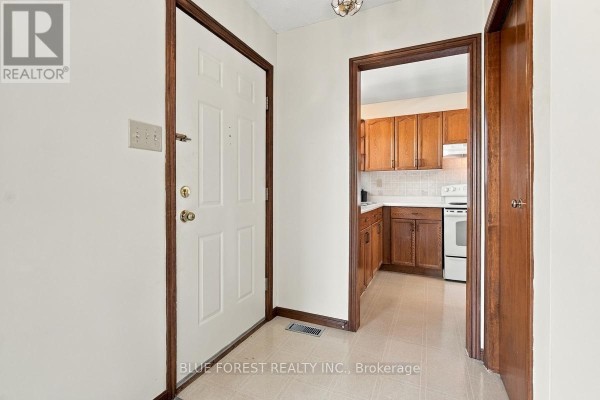 39 Gerald Crescent, London South, ON N5Z5A4 Photo 3