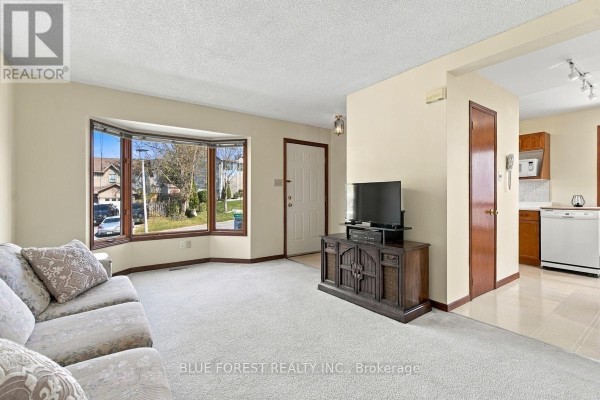 39 Gerald Crescent, London South, ON N5Z5A4 Photo 4