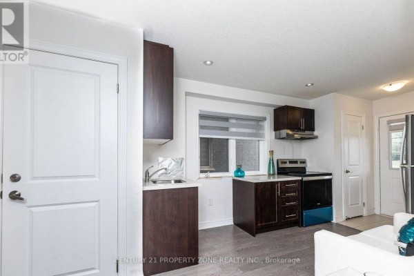 Den - 39 Hashmi Place, Brampton, ON L6Y6K1 Photo 4