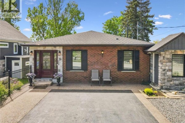 39 Holly Trail, Puslinch, ON, photo 3