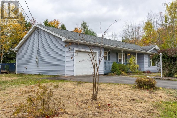 Dining nook - 39 Homestead Drive, Valley, NS B6L3S1 Photo 2