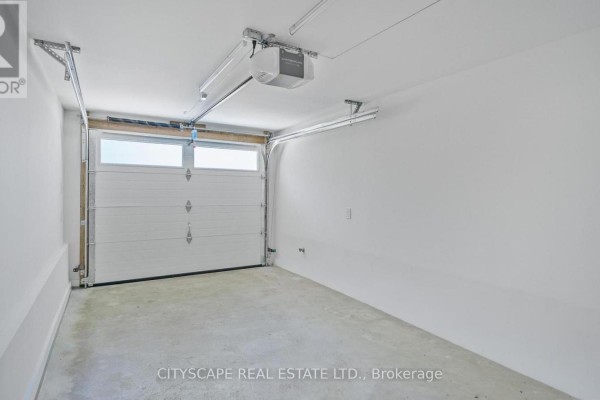 39 Kenworthy Avenue, Toronto, ON, photo 3