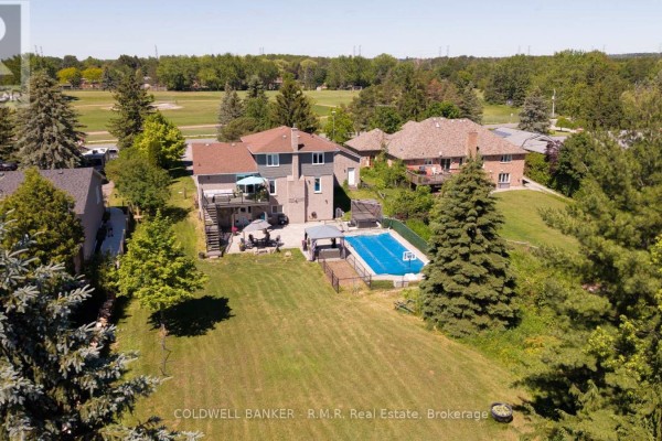 Family room - 39 King Lane, Clarington, ON L0B1J0 Photo 5