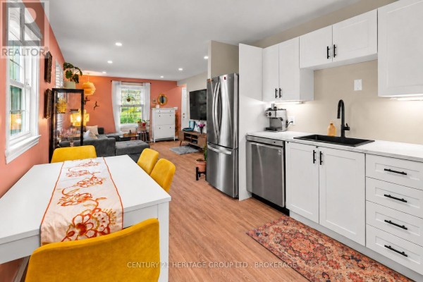 Laundry room - 39 Lorne Street, Kingston, ON K7K4L6 Photo 5
