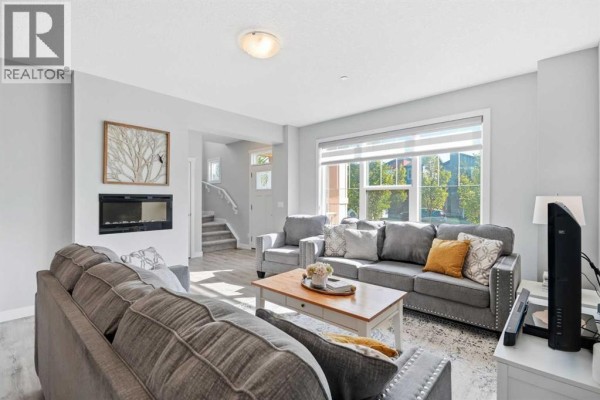 Kitchen - 39 Lucas Boulevard Nw, Calgary, AB T3P1H9 Photo 5