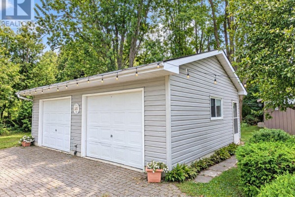 39 Mcconnell Drive, Kincardine, ON, photo 2