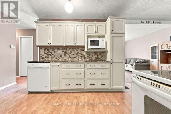 Other - 39 Ottawa Street, Laurentian Hills, ON K0J1J0 Photo 4