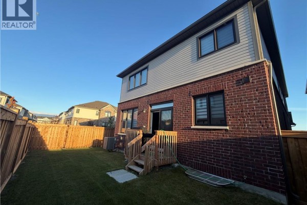 Primary Bedroom - 39 Phoenix Boulevard, Barrie, ON L9J0P6 Photo 5