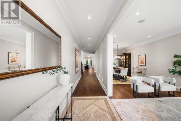 39 Regina Avenue, Toronto, ON, photo 2