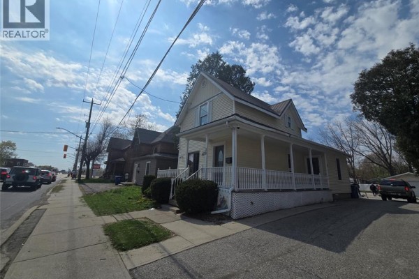39 Richmond Street, Chatham, ON N7M1N5 Photo 4