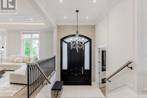 39 Rippleton Road, Toronto, ON, photo 3