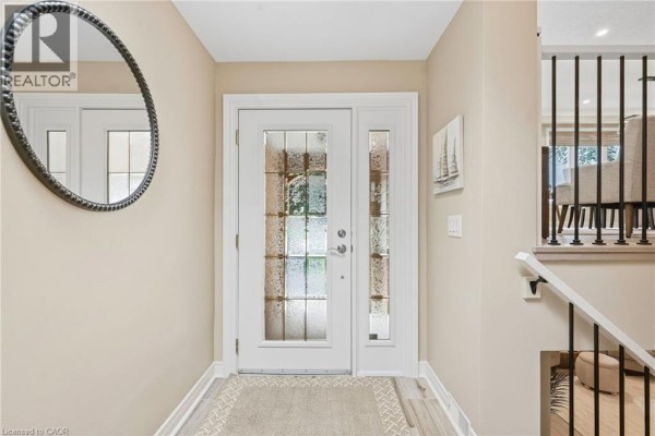 Laundry room - 39 Rosemount Avenue, Port Colborne, ON L3K5P8 Photo 5