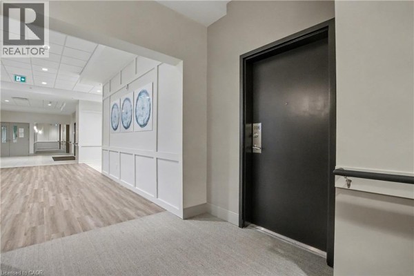 Living room/Dining room - 39 Sister Varga Terrace Unit# 006, Hamilton, ON L9B0J7 Photo 4