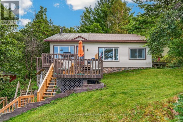 39 South Shore Road, The Archipelago, ON P0G1G0 Photo 3