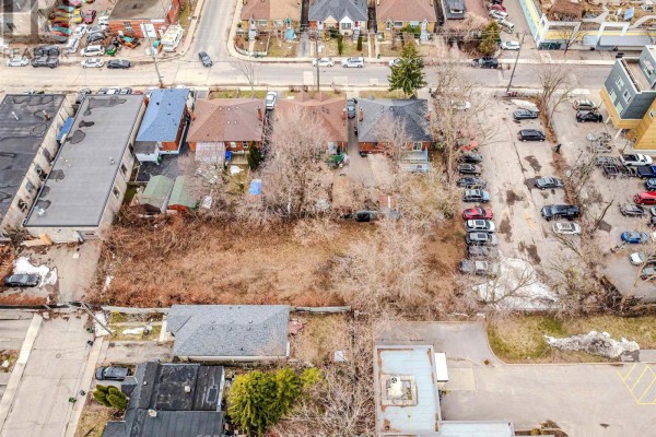 39 Thora Avenue, Toronto, ON, photo 2