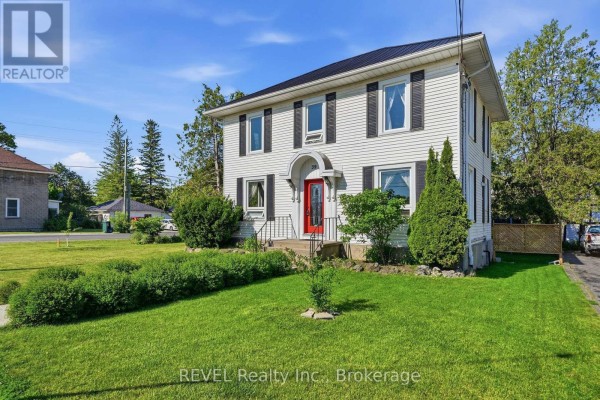 39 Trent Street N, Quinte West