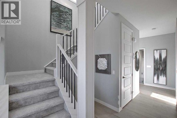 Pantry - 39 Waterford Mews, Chestermere, AB T1X3B4 Photo 4