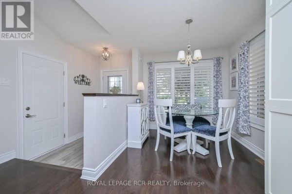 Primary Bedroom - 39 Westmount Drive, New Tecumseth, ON L9R0P5 Photo 5