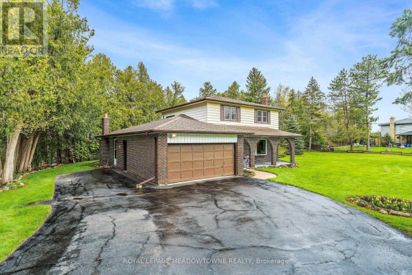Family room - 39 Wildwood Road, Halton Hills, ON L7G2W8 Photo 4
