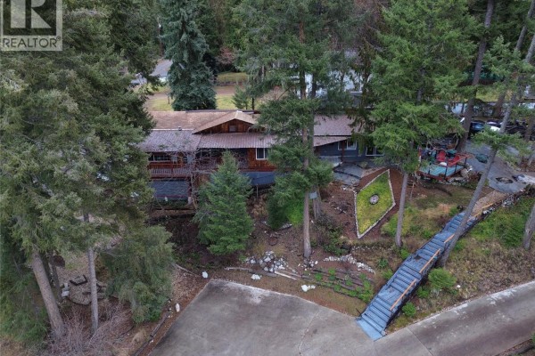 39 Wilkenson Road, Christina Lake, BC, photo 2