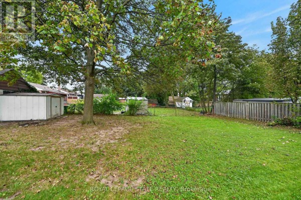 Recreation room - 390 East 37th Street, Hamilton, ON L8V4B8 Photo 5