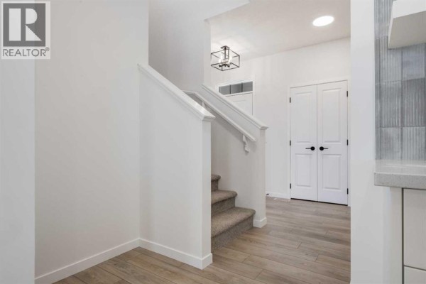 2pc Bathroom - 390 Ellen Park, Crossfield, AB T0M0S0 Photo 4