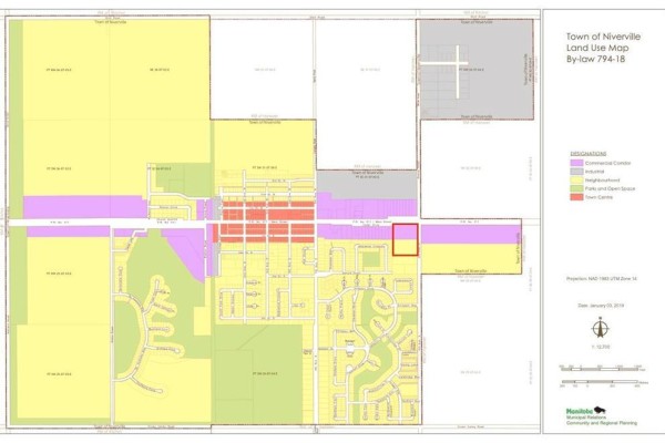 Town of Niverville Land Use Map, showing the property at 390 Main Street, Niverville outlined in red within the industrial zone. - 390 Main Street, Niverville