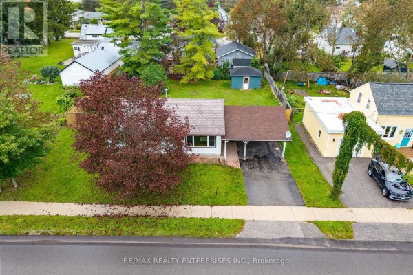 390 Mississaga Street W, Orillia, ON L3V3C5 Photo 2