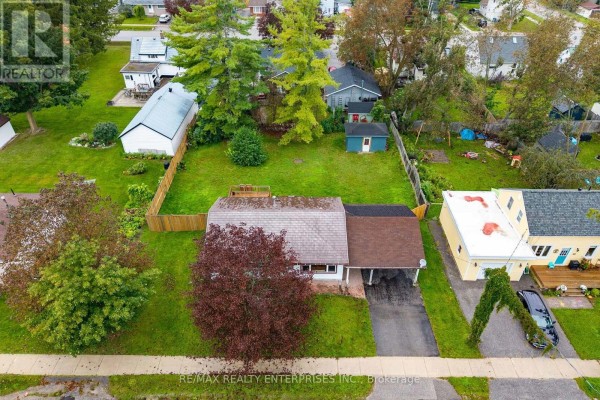 390 Mississaga Street W, Orillia, ON L3V3C5 Photo 3