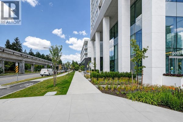 3901 6087 Wilson Avenue, Burnaby, BC V5H0M1 Photo 3
