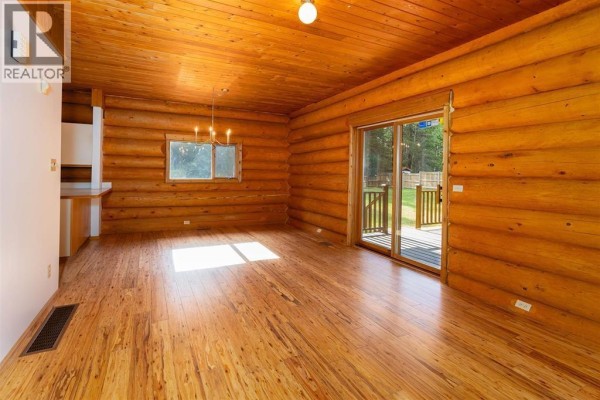 Bedroom 3 - 3902 Spring Creek Drive, Terrace, BC V8G0C5 Photo 5