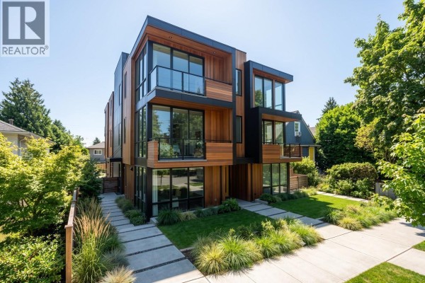 3906 Pender Street, Burnaby, BC V5C2L6 Photo 4